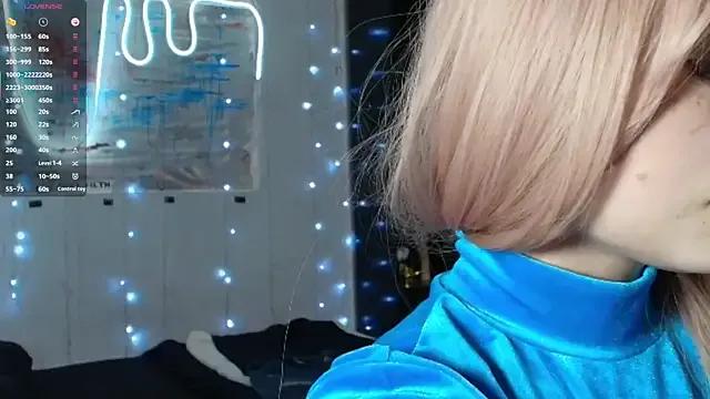 Freechat PieraMarch on StripChat