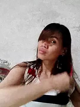 QueenSoreal on StripChat 