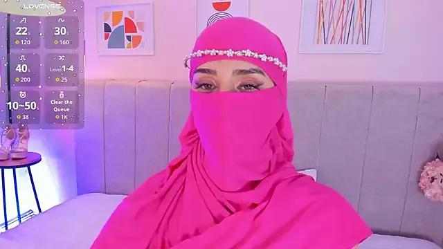 Freechat rawiya on StripChat