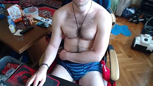 Freechat RealManHaveHairy on StripChat