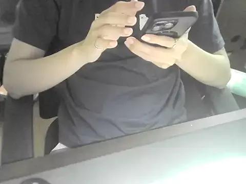 Freechat Ryan67533 on StripChat