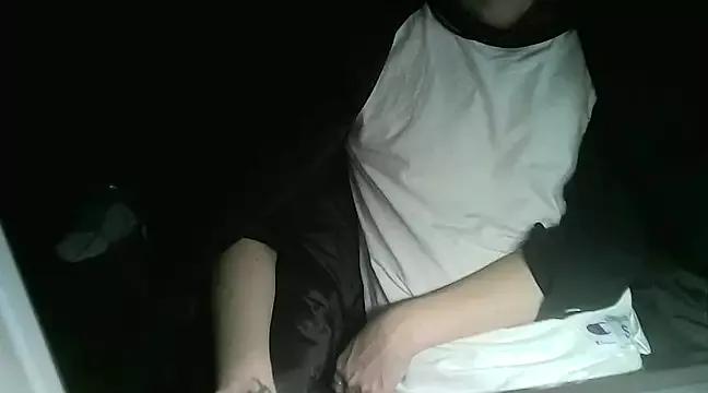 Freechat Ryan67533 on StripChat