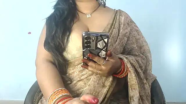 sapna-ji — fuck nude oily pussy