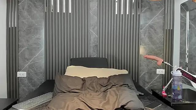 Freechat SaraiEvans on StripChat