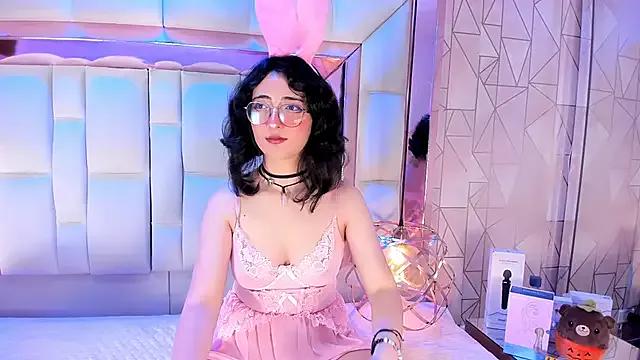 SaraMartini1 on StripChat 