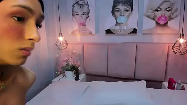 Freechat sensual_skinny on StripChat