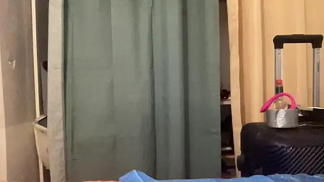 Freechat shineofcrazy on StripChat