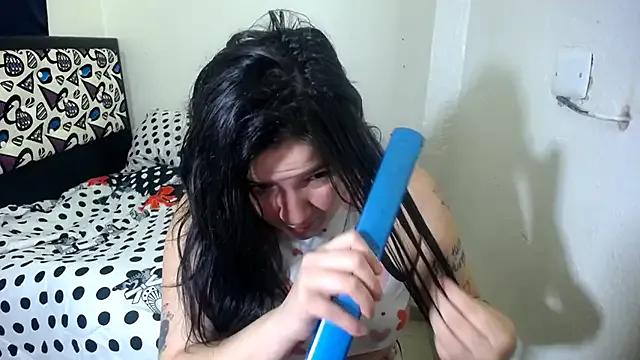 shopyymessyy — Naked, Squirt And Drinking 