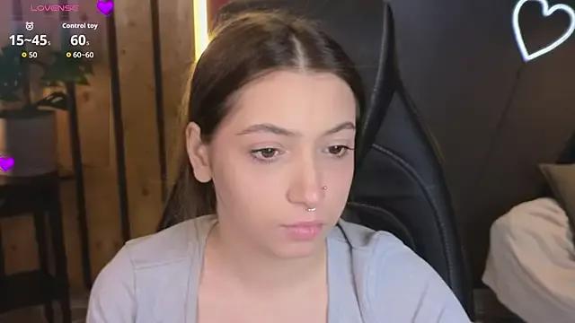 Freechat slow_flower on StripChat