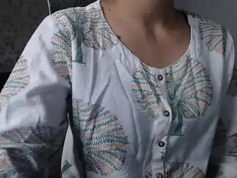 Freechat snow_white123 on StripChat