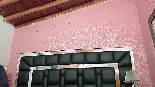 Freechat Sofia_martiin on StripChat