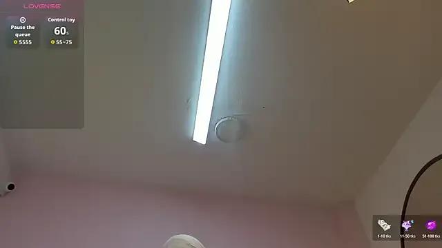 StripChat StaycyWilliam is Freechat StaycyWilliam — FINGER ON ASS