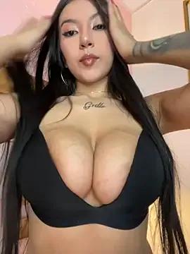 Group stefania_lerner on StripChat