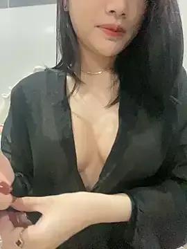 Sunny_babyy on StripChat 