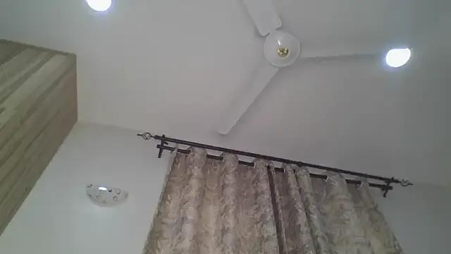 Freechat sweet_sassy_ on StripChat