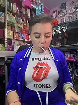 Freechat TamySweetness on StripChat