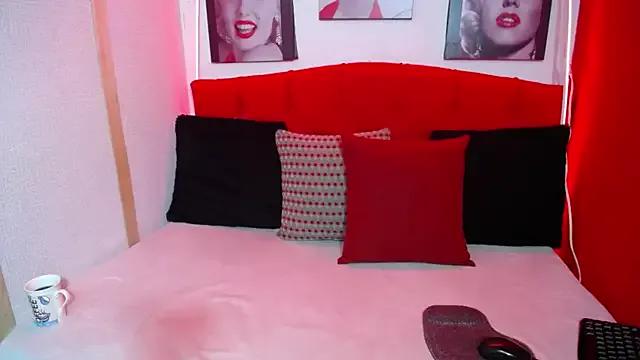 Freechat Tiana_Ebony18 on StripChat