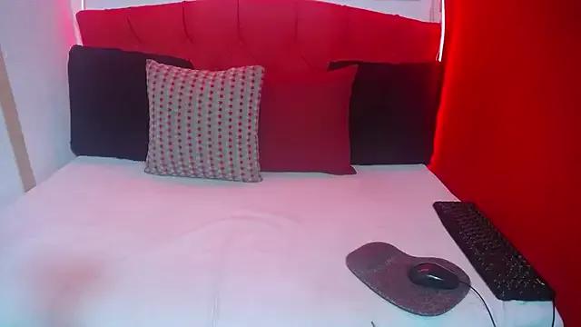 Freechat Tiana_Ebony18 on StripChat