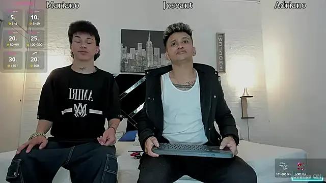 Freechat toyboys1 on StripChat