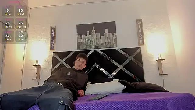 Freechat toyboys1 on StripChat