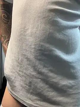 Valentino_Xander — JERK OFF 2 HANDS