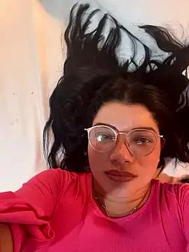 Freechat valerie_lya on StripChat