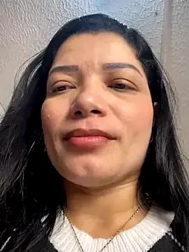 Freechat valerie_lya on StripChat