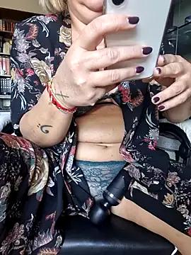 Freechat VenusAlpha on StripChat