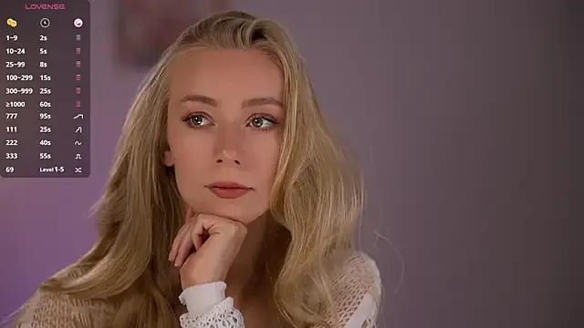 Freechat Vika54784 on StripChat