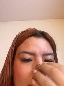 viki_11 on StripChat 