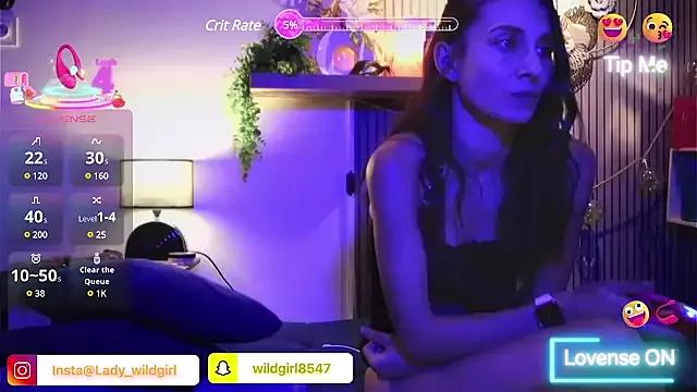 Freechat WildgirlShow on StripChat