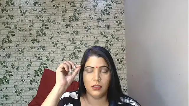 Freechat XIndianintimacy on StripChat