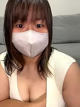 xxx_yuna_xxx on StripChat 