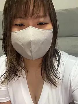 xxx_yuna_xxx on StripChat 