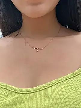 Freechat yuer2563 on StripChat