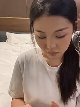 Group zhenzhen666 on StripChat